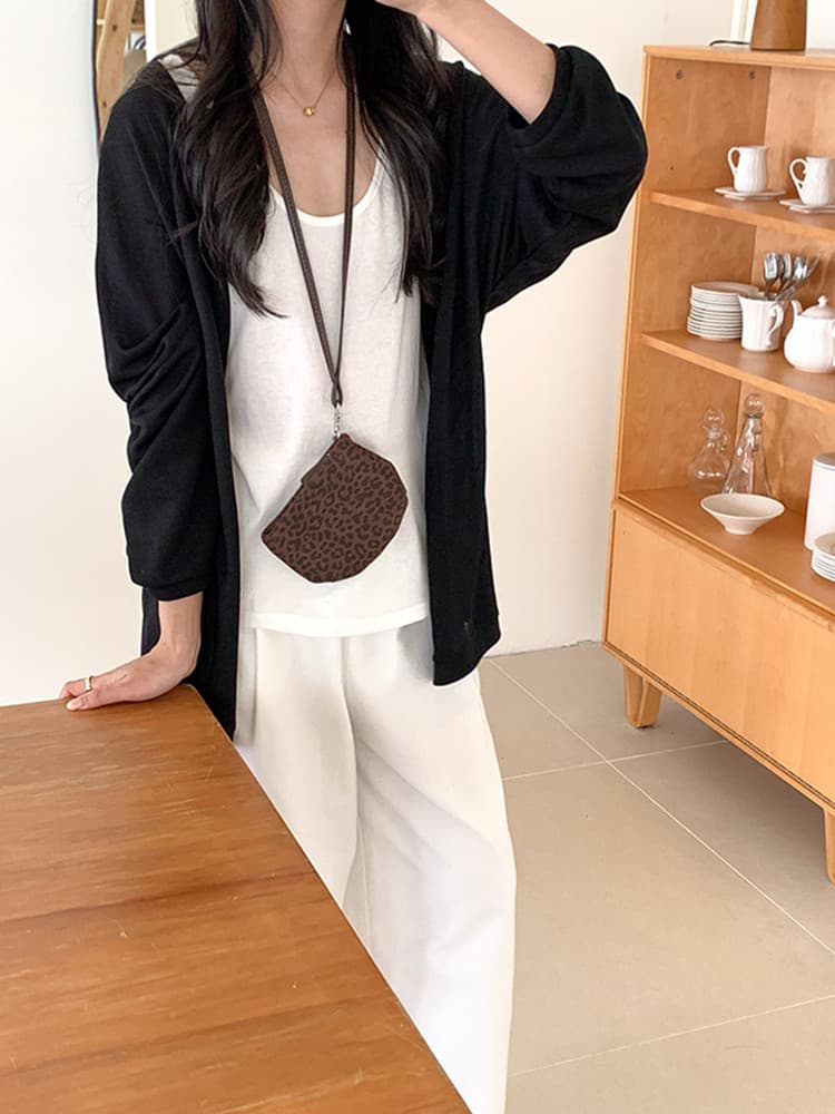 40代女性プレゼント 豹柄ストラップ付き小銭入れ おしゃれなミニ財布