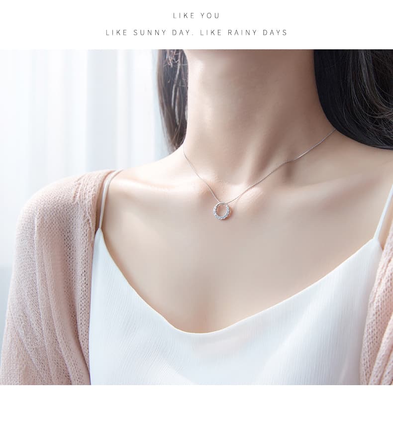 40代女性プレゼント 銀製サークル型ネックレス 女性用上品デザイン